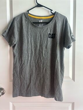 Caterpillar Gray Short-Sleeve Crew Neck Tee with Black Logo